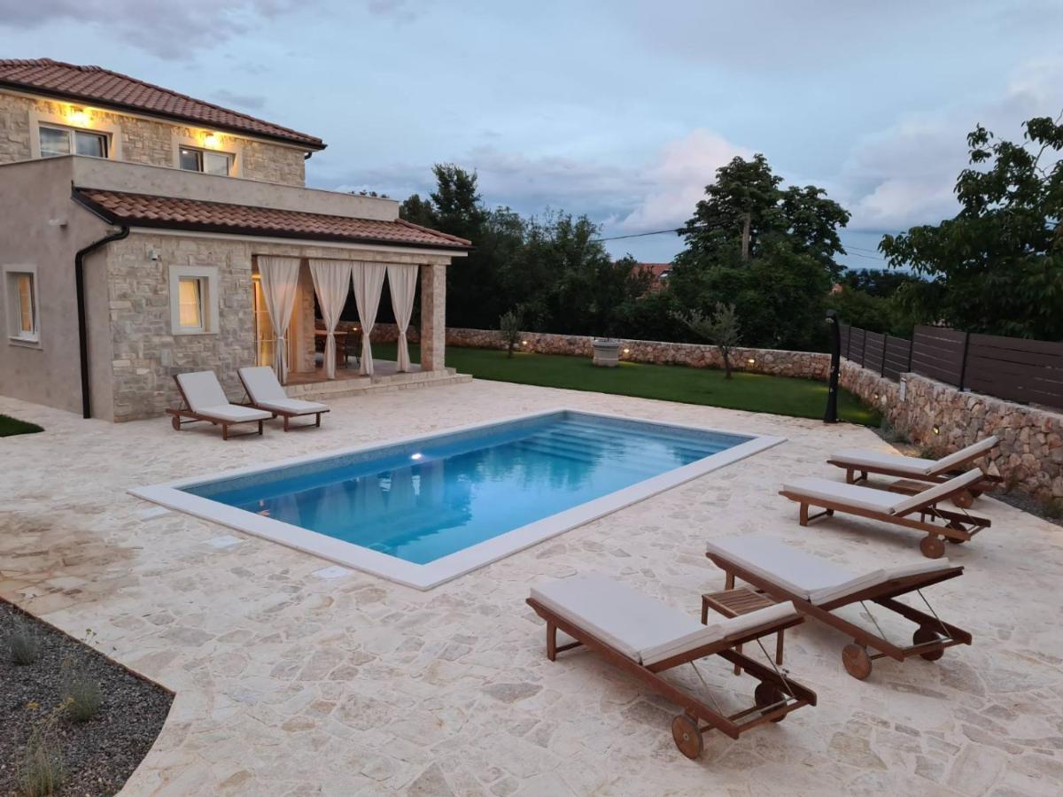Villa Lulu Kamena Villa S Maslinikom Otok Krk Dobrinj Selo Gostinjac Krk Town Exteriér fotografie