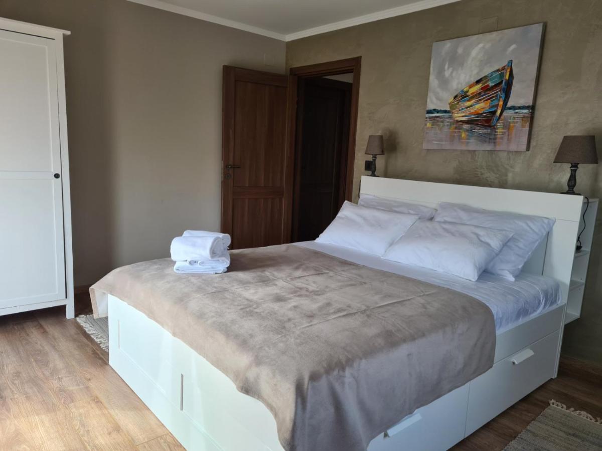 Villa Lulu Kamena Villa S Maslinikom Otok Krk Dobrinj Selo Gostinjac Krk Town Exteriér fotografie